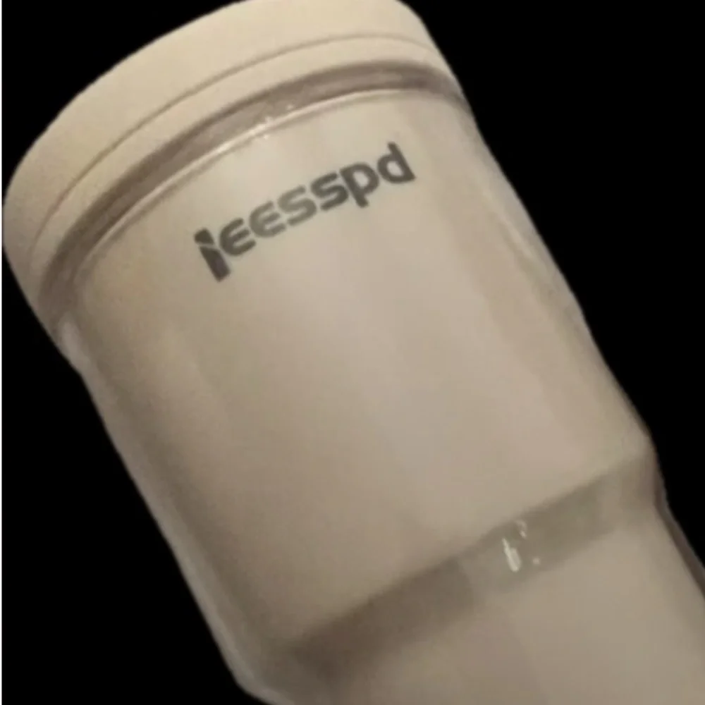 Bundle 2 Ieesspd BPA Free Silicone ,Vintage Style Tumblers,  Leak-Resistant